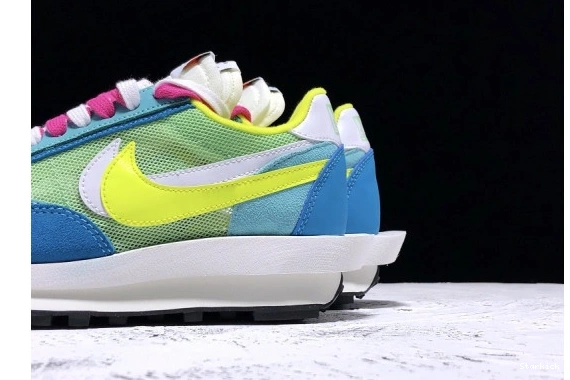 BV0073-600 Nike Waffle Sacai LD  Daybreak Running 0715